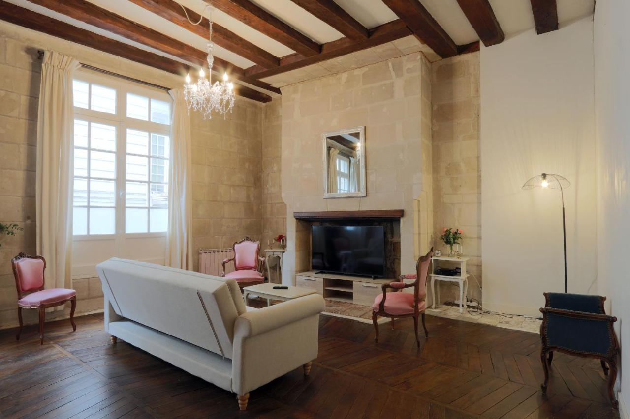 Charme D'Ancien Au Coeur De Vieux-Tours Apartment Ngoại thất bức ảnh